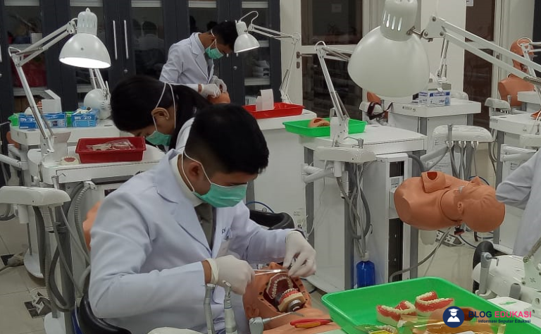 Jurusan Kesehatan Gigi: Prospek Karir yang Menjanjikan